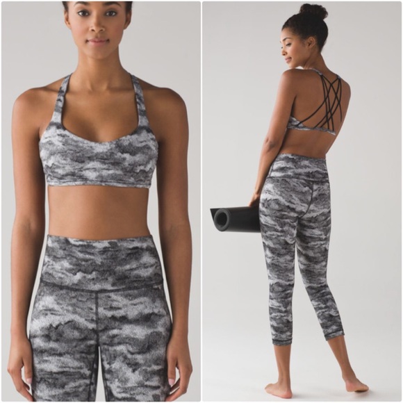 lululemon athletica Other - Lululemon Free To Be Zen Bra